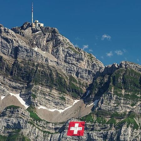 Charmante Und Zentrale Wohnung Am Weiherpark اربون المظهر الخارجي الصورة